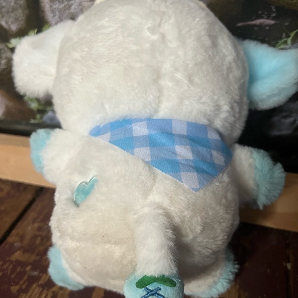 Blueberry cow - Picture 2 of 2